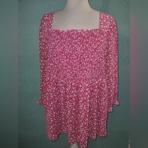 Torrid Sz 2 Pink White Floral Smocked Top